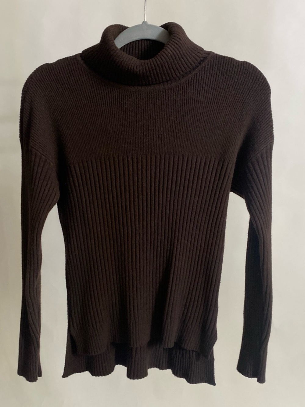 Cyrus Brown Ribbed Turtleneck Sweater